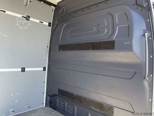 Κλειστό βαν MERCEDES-BENZ Sprinter 311 CDI KA /L2H2/3665/MBUX/KLIMA/KAMERA