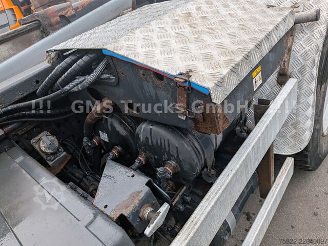 Kroklastbil IVECO Trakker 410 / 6X4 / Full steel / Manual Retarder