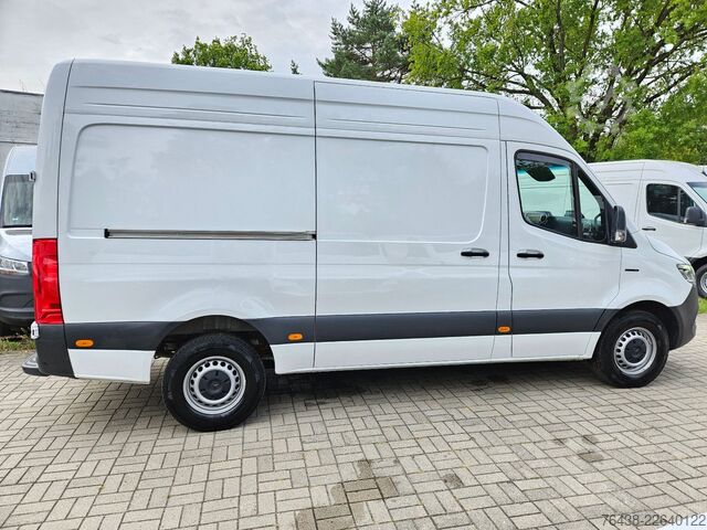 Komercijalno vozilo sa visokim krovom MERCEDES-BENZ eSprinter 414 BOTT WERKSTATT REGALE FULL HOUSE