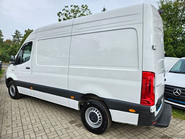 Komercijalno vozilo sa visokim krovom MERCEDES-BENZ eSprinter 414 BOTT WERKSTATT REGALE FULL HOUSE