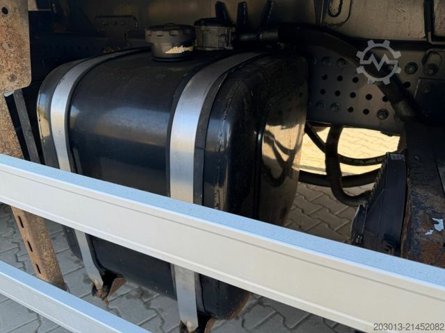 Ladbil med lad MERCEDES-BENZ Arocs 2648 6x4 3 Achs Pritsche Retarder