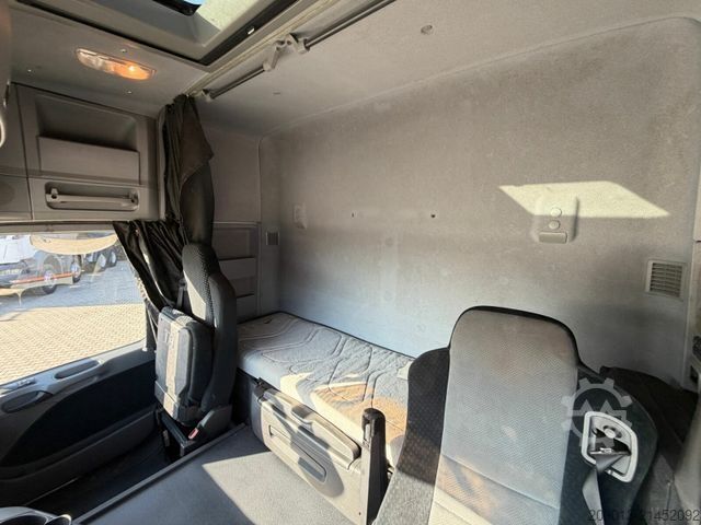 Logging truck MERCEDES-BENZ Actros 2660 6x4 Holztransport mit Kran Penz 10Z8