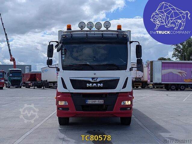 Bőrönd MAN TGM 320