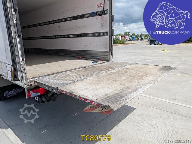 Bőrönd MAN TGM 320