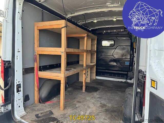 Furgon blaszak Ford Transit 290 L2H2 TREND