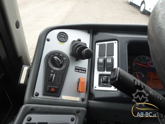 Touringcar VOLVO B9R Berkhof 55 Sitze EURO 5
