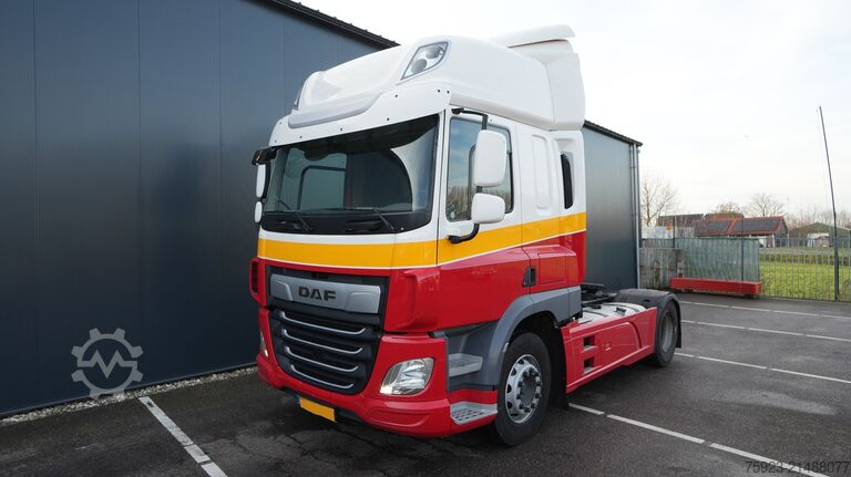 Standard-SZM DAF CF 400 SSC tractor unit