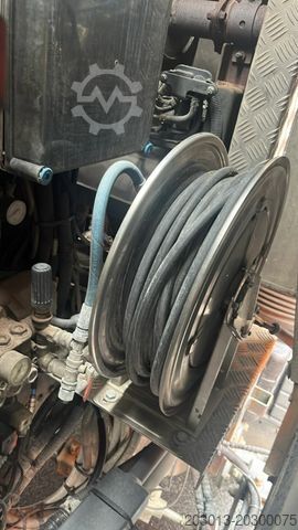 Aangepaste bestelwagen MITSUBISHI Canter FUSO Kehrmaschine BROCK SL140 4 m³