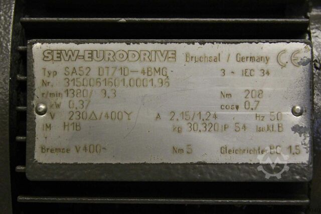 Motor cu transmisie 0,37 kW 9,3 rpm SEW-Eurodrive SA52 DT71D-4BMG