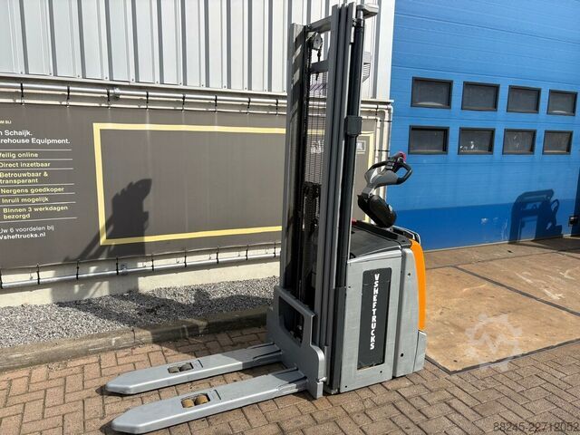 VS-23028 Elektrische triplex stapelaar Still EXV-SF 14 5466mm STILL EXV-SF 14