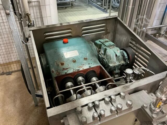 Begagnad Tetra Pak UHT 5000 LPH ABB VTIS-C4