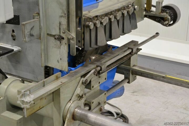 Formating feeder Friulmac 