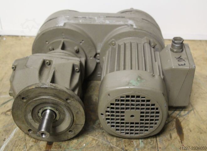 Adjustable gear motor 0.55 kW 15-90 rpm Hant 13-ha00-80-4 EX
