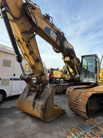 Rupsgraver CATERPILLAR 323 F