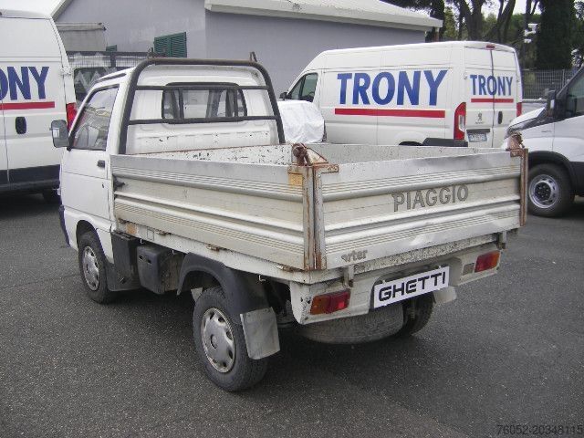 Transporter mit Kipper Piaggio Mod. Vers. Porter