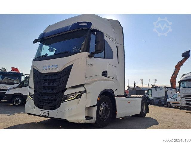 Tracteur routier standard IVECO AS440S48T/P