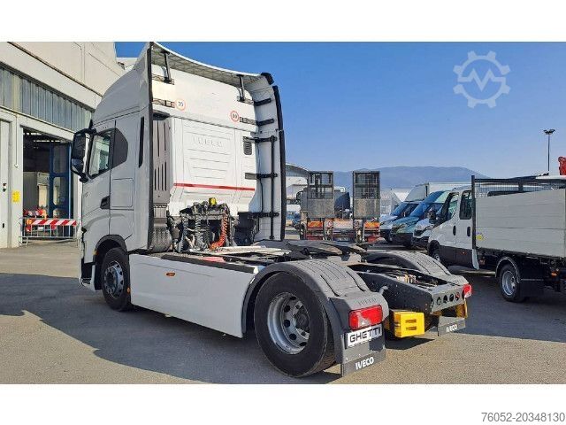 Tracteur routier standard IVECO AS440S48T/P