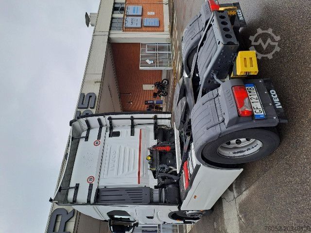 Tracteur routier standard IVECO AS440S48T/P