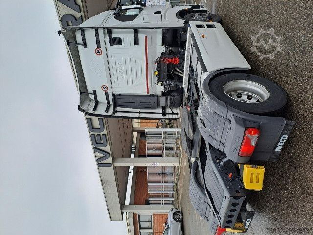 Tracteur routier standard IVECO AS440S48T/P