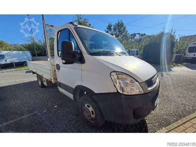 Pick-up varevogn IVECO 35C11