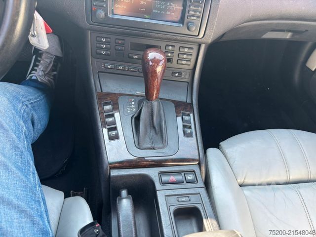 Van BMW 330 Ci Cabrio/M-Paket/Hardtop/Windschott