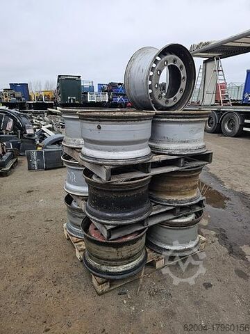 2010 divers trailer velg | voor trrommel en schijfrem| 22.5 inch.| 385/65 band | ook enkele andere divers trailer velg | voor  trrommel en schijfrem| 22...