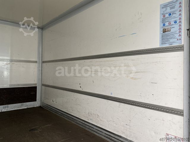 Skåpbil MERCEDES-BENZ Sprinter 316 Aut.*Ladebordwand* AHK 3,5t+Navi 31