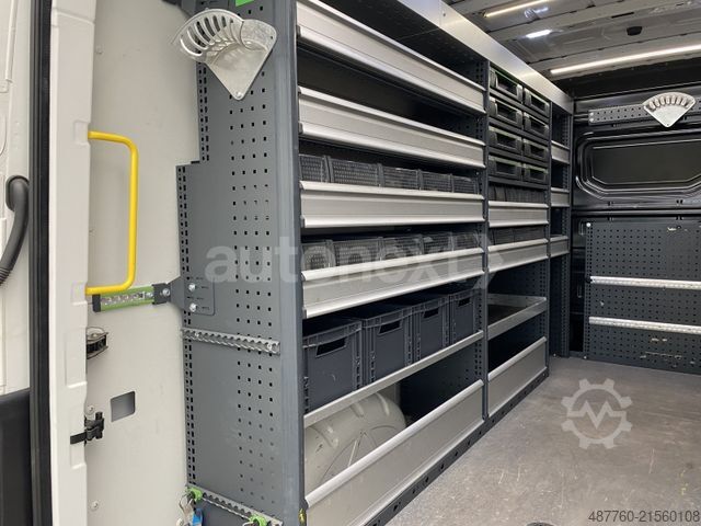 Hög tak skåpbil VOLKSWAGEN Crafter 35 *WERKSTATT* AHK3,5t+Dachträger (6888)