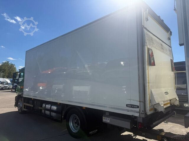 Rashladni kamion MERCEDES-BENZ ANTOS 1836 L Kühlkoffer 7,40 m LBW 2 T*CARRIER