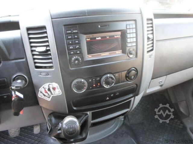 Pick-up dodávka MERCEDES-BENZ 314 CDI