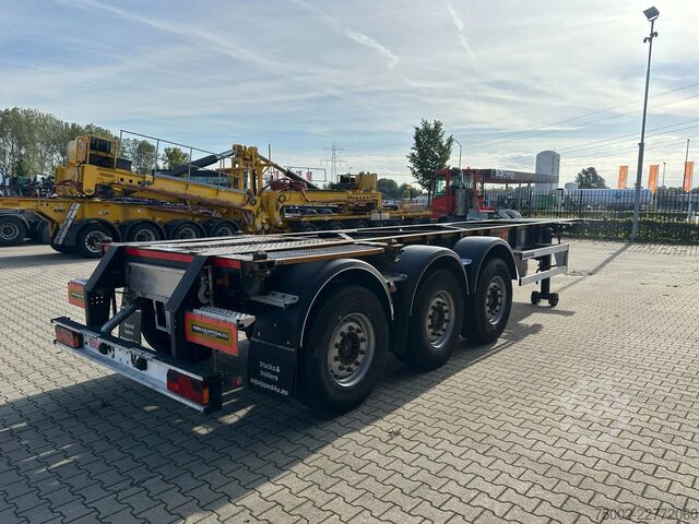 Přeprava kontejnerů Van Hool 20FT/30FT ADR CHASSIS / empty weight: 3.500kg /...