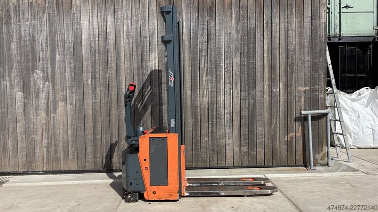 Palletwagen stapelaar MIC GH 130s 350T