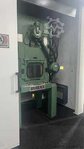 Poinçonneuse automatique BRUDERER BSTA 200M
