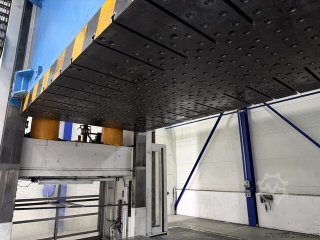 Pressa idraulica Loire Gestamp 2500-600-200/50