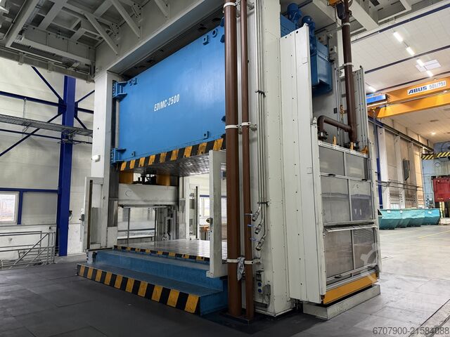 Pressa idraulica Loire Gestamp 2500-600-200/50