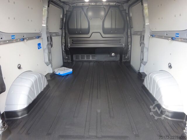 Panelová dodávka FORD Transit Custom 320L2 Sport 4x4 AHK Stndhz 360Kam