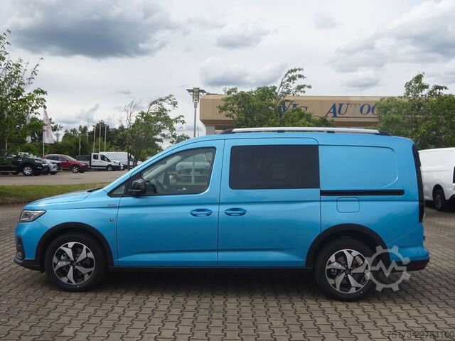 Panelová dodávka FORD Transit Connect L2 FlexCab Active AT AHK Stndhz