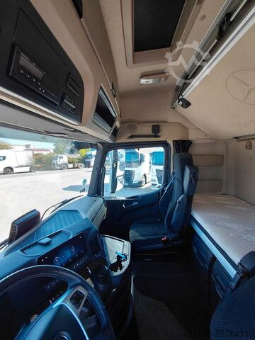 Standardní tahač MERCEDES-BENZ MERCEDES ACTROS L 1848