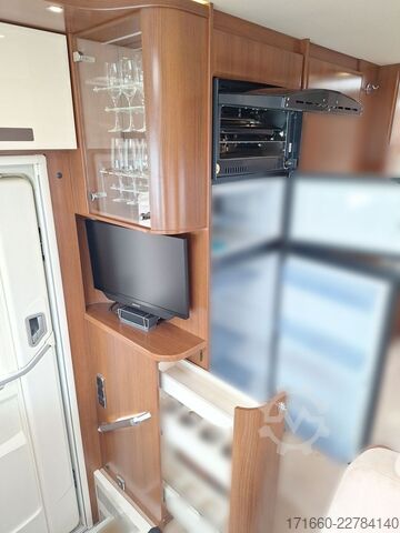 Camping-car intégral MORELO Loft 82 LBX