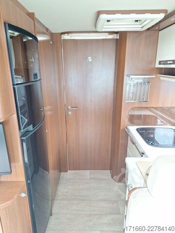 Camping-car intégral MORELO Loft 82 LBX