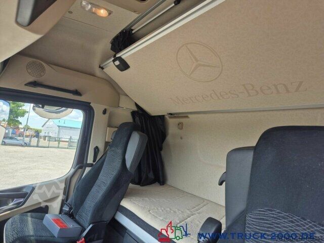 Standard trækkerunit Mercedes-Benz Actros 1845-1846 Giga Space Retarder 2 Betten
