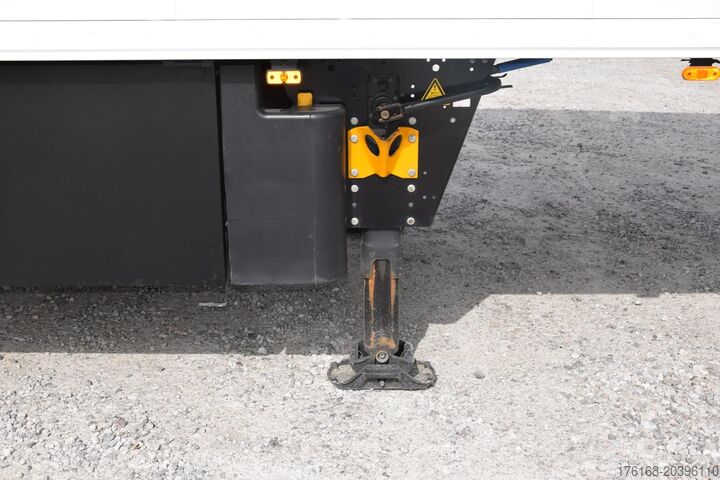 Koeloplegger SCHMITZ CARGOBULL SKO FP 45 ThermoKing SLXi 300