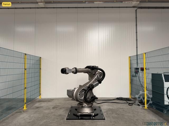 Robot remis à neuf avec une garantie d'un an FANUC R-2000iC/210WE