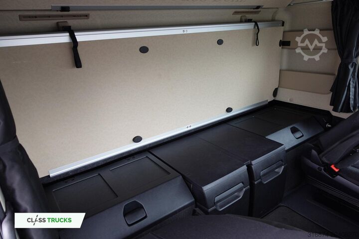 Standardowy ciągnik siodłowy MERCEDES-BENZ Actros 5 1845 BigSpace ACC