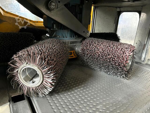 Máquina cepilladora Fladder AUT-1000 VAC