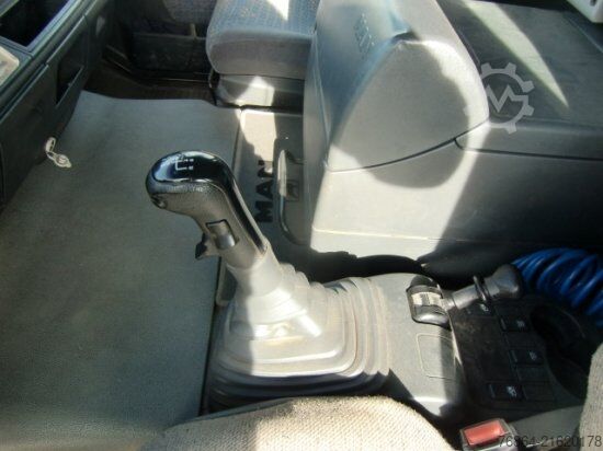 Üç taraflı damperli kamyon MAN TGA 26.360 6X4 KIPPER, MANUEL, E3 SCHWARZMüLLER 3-SEITENKIPPER