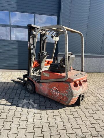 Targonca CESAB CBE 15T triplexmast, ss electrisch