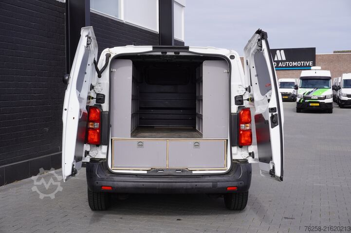 Dobozos furgon Opel Vivaro 1.5 CDTI L2 EURO 6 - Airco - Cruise - PD...