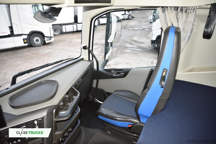 Standard tractor unit VOLVO FH 460 Globetrotter XL Varios i-Save