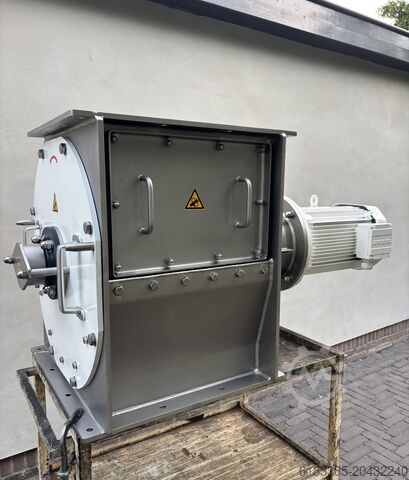 Finisher 400 A.J. van Velthuizen Metaalbewerking 